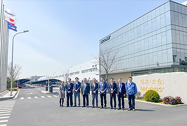 熱烈歡迎日本松下機(jī)電社長坂本先生一行參觀訪問鳴志太倉園區(qū) 熱烈歡迎日本松下機(jī)電社長坂本先生一行參觀訪問鳴志太倉園區(qū)